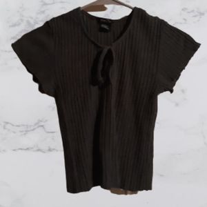 RUE 21 Size small short sleeve shirt, gray, stretchy,